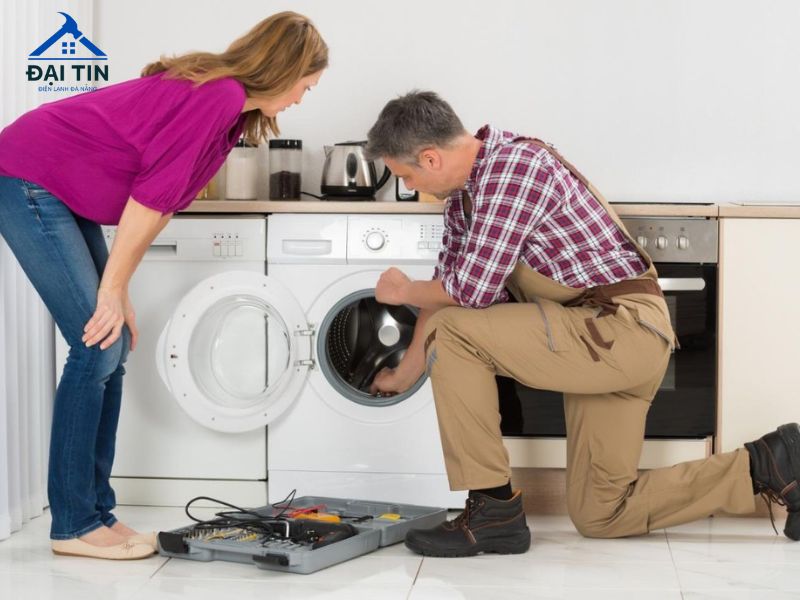 Chúng tôi báo giá chi tiết và đầy đủ trước khi bắt đầu công việc