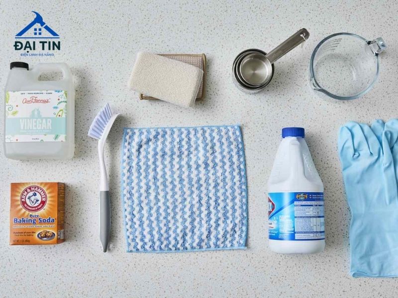 Các dụng cụ hỗ trợ vệ sinh cần thiết