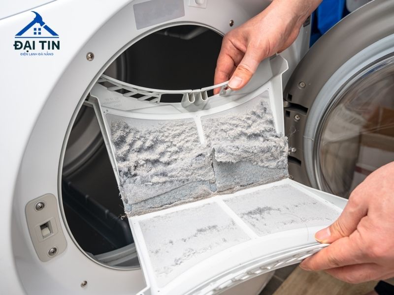 Vệ sinh bộ phận lọc xơ vải