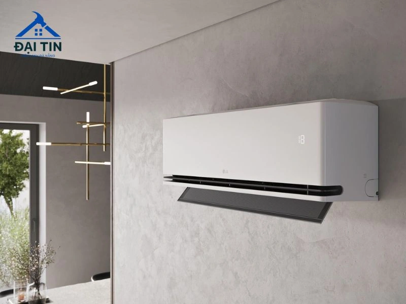 Điều chỉnh cánh đảo gió của điều hòa hướng xuống dưới