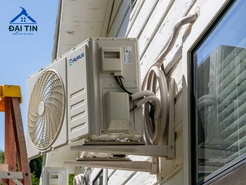 Lỗi do lắp đặt cục nóng không vững chắc