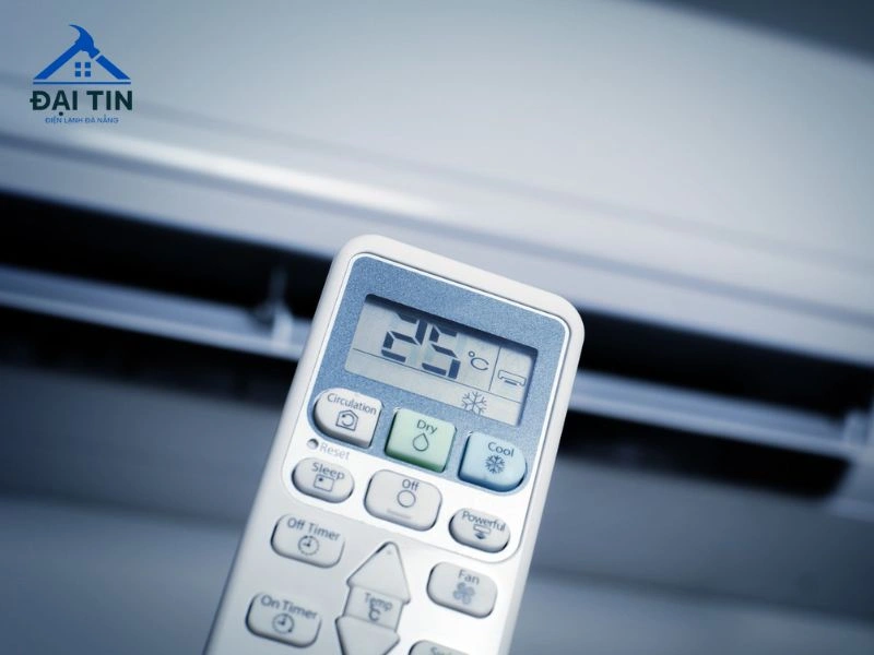 Nhiệt độ lý tưởng khi sử dụng chế độ Heat thường dao động khoảng 20°C - 25°C
